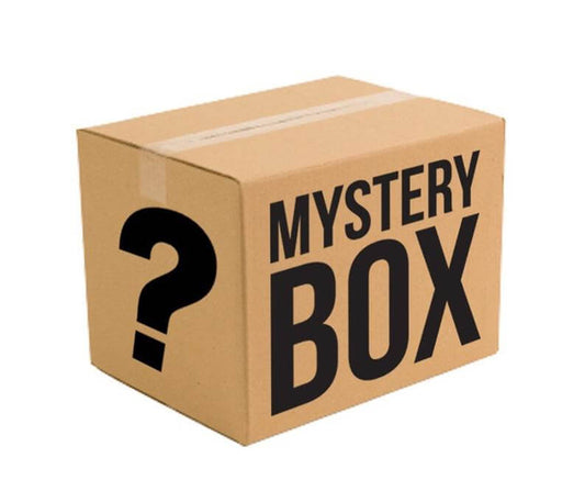 Pokemon Plüsch Mystery Box / 3 Größen / Überraschungsbox - NerdyGeekStore